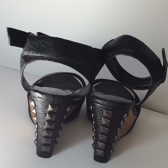 Skechers shoes - Picture 5 of 16